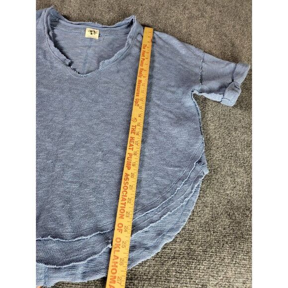 We The Free Distressed Tight Knit Sweater Women Sz S Blue V Neck Everyday Boho - Picture 3 of 9
